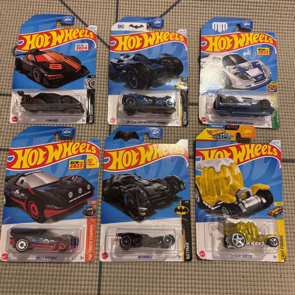 Lot 6 HOT WHEELS Die Cast Cars Mattel Sealed Batman Rod Squad Track Champs Etc